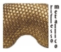 i gioielli con un riflesso metallico